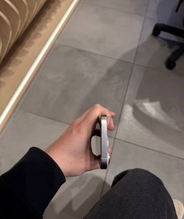 Iphone 15 pro 128 GB
