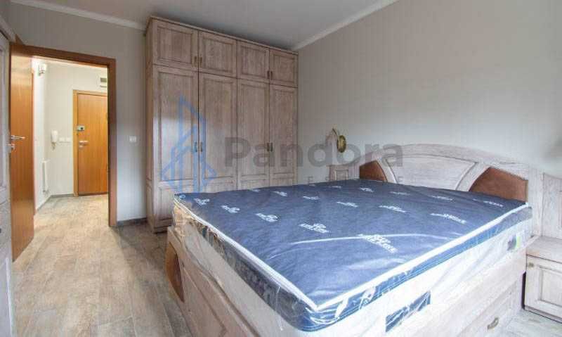 Дава се под наем Двустаен апартамент в София, Център - 77 кв.м за 580 € - Снимка #5