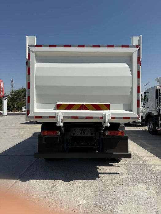 Самосвал 25 тонналик Sinotruk howo