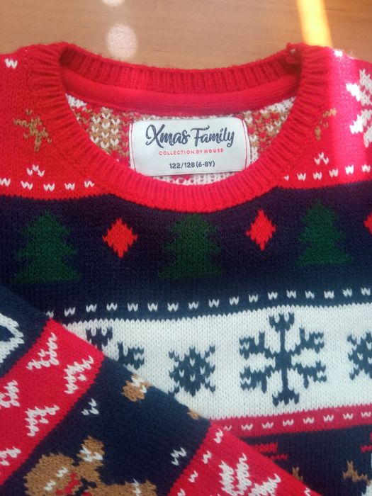 Коледно пуловерче