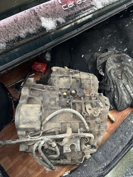 Tayota Camry каропка 35