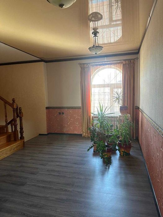 Продам коттедж со всеми коммуникациями