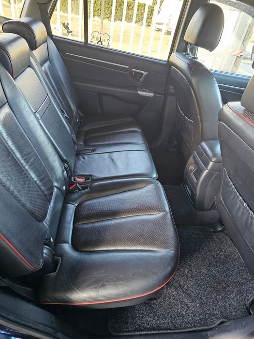 Vand Hyundai in stare perfecta