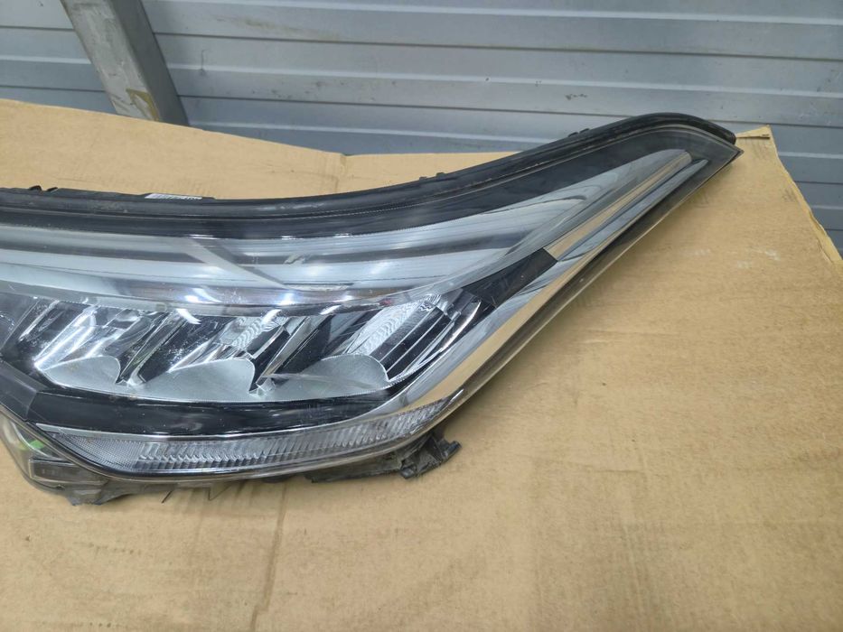 Far stanga Toyota C-HR C HR CH-R Full Led An 2019 - 2023 Cod 81150-F4180-00