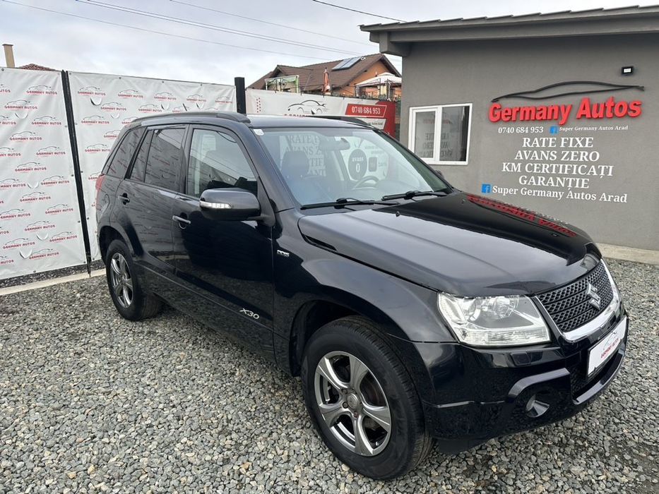 Suzuki Grand Vitara RATE/GARANȚIE1.9diesel 2011 4x4cu dif blocabil xenon piele navi FULL