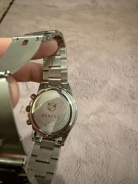 Ceas barbatesc Benyar