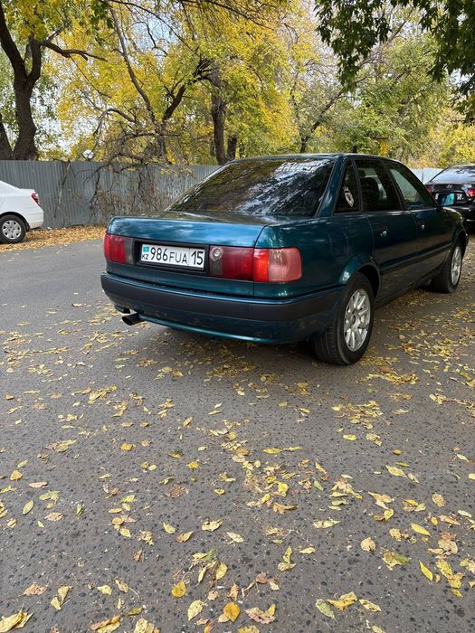 Продам Audi 80 b4