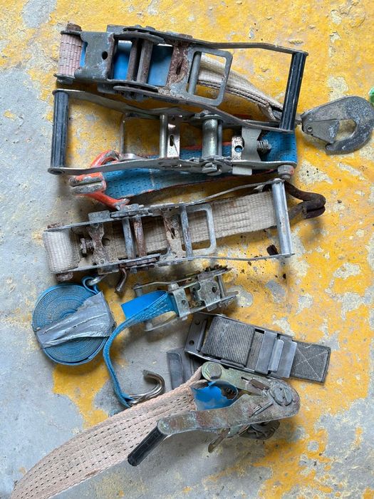 Тросс тағы басқа темірлер