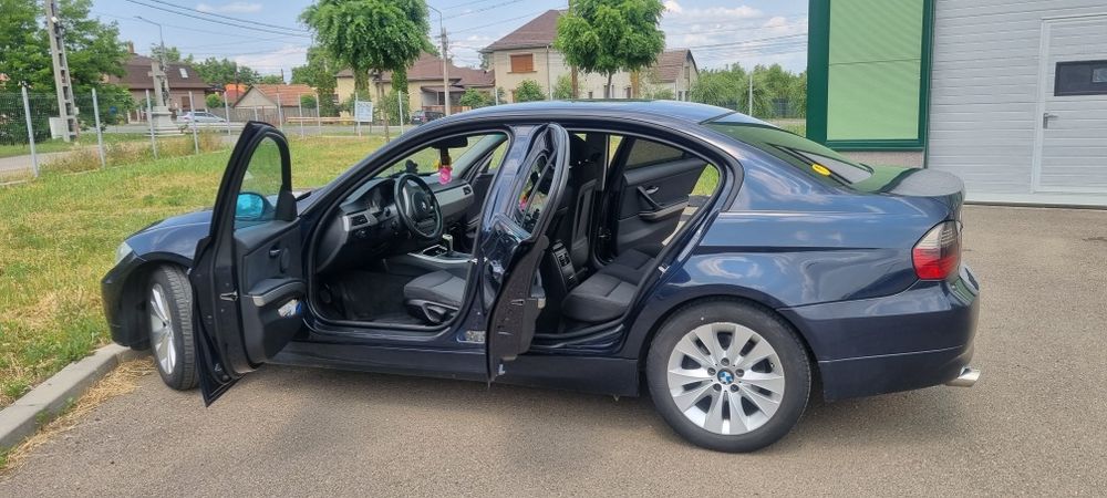 Bmw e90 163 cp 2007
