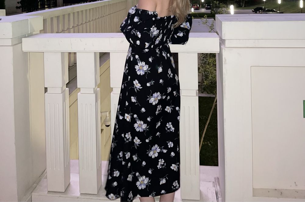 Продам платье от бренда TopStudio