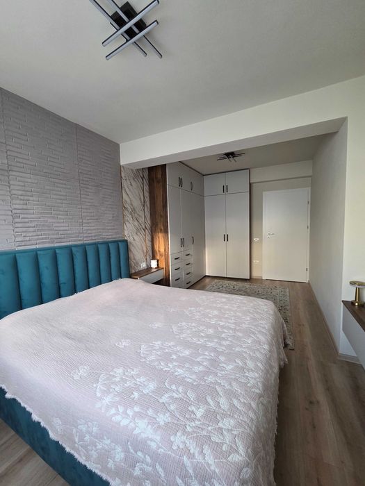 Apartament 2 camere , etaj 4 , cartier Tractorul,  BRAȘOV