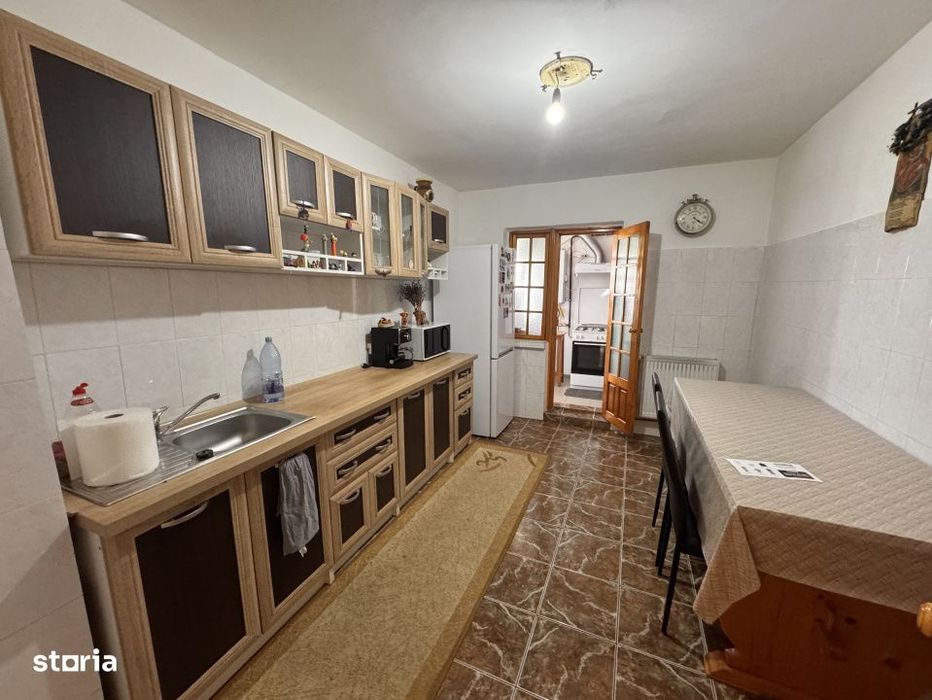 Apartament 3 camere, 68 mp, Craiovita Noua - Promenada Mall