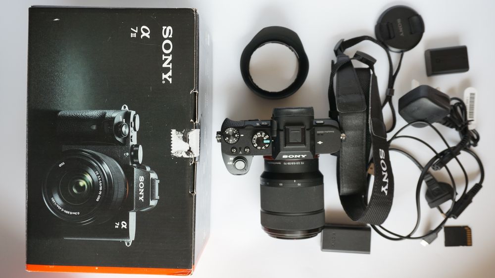 Sony alpha 7ii и sony 28-70 на 6000 кадъра. Като нов