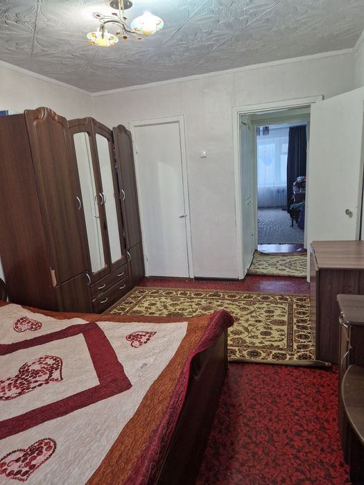Продам 2 комнатную квартиру