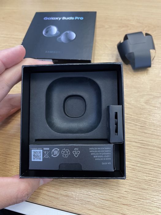 Наушники Galaxy Buds Pro