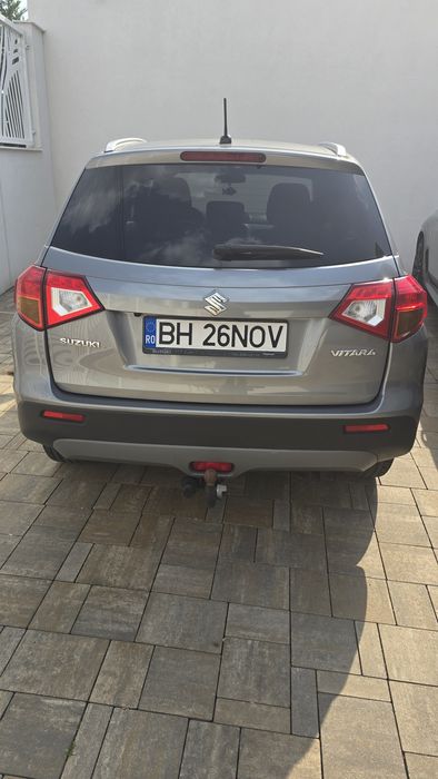 Suzuki Vitara 1586 cm3 * 129 CP* 2017