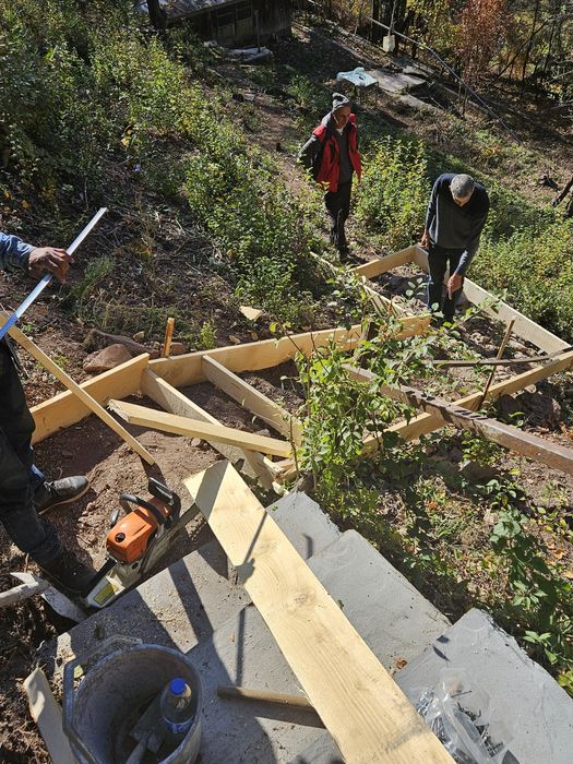 Фирма за ремонт на покриви хидроизолация отстраняване на течове