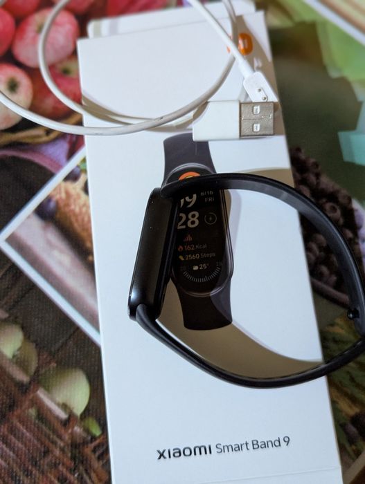 Mi band 9 global  Срочно !