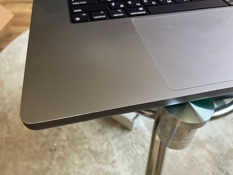 Macbook Pro M1 Pro 16" 2021 (16GB RAM, 1TB SSD)
