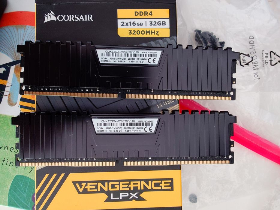 Memorie RAM Corsair DDR4 64 GB