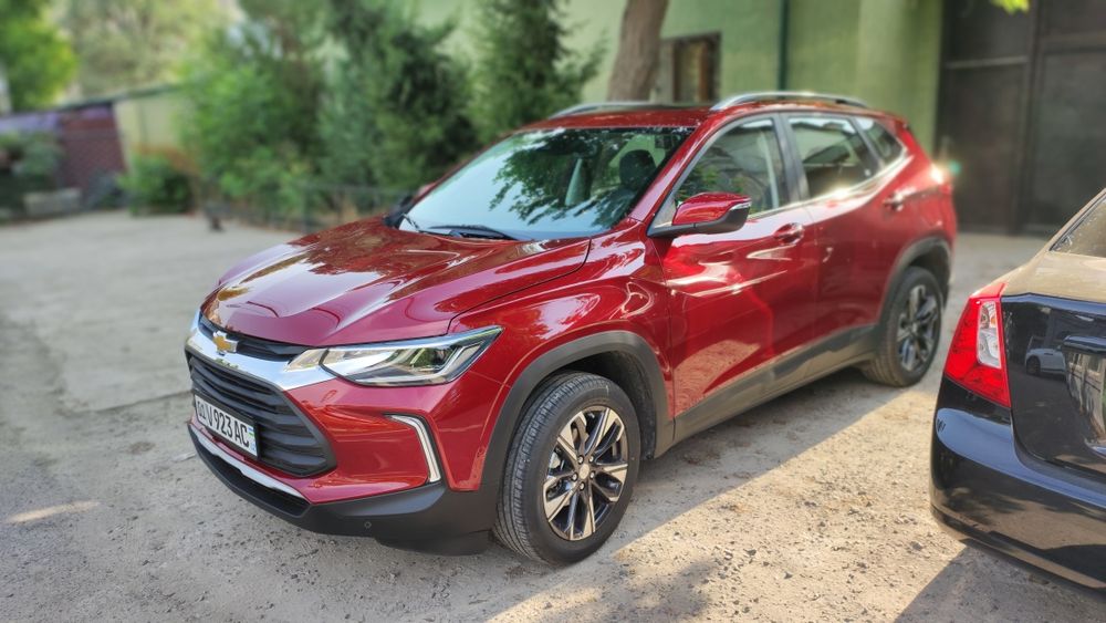 Tracker 2 uzb Premier