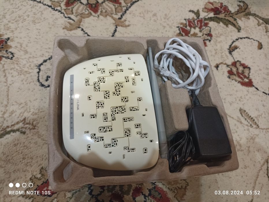 Продаю wi fi роутер TD-W 8968 TP-LINK