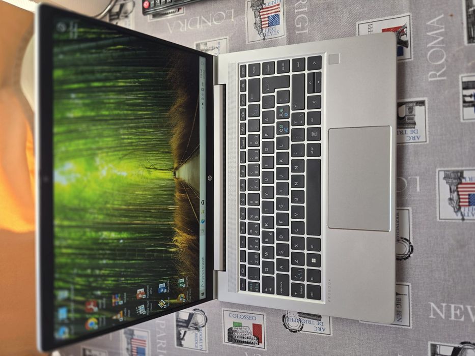 Căști noi wireless