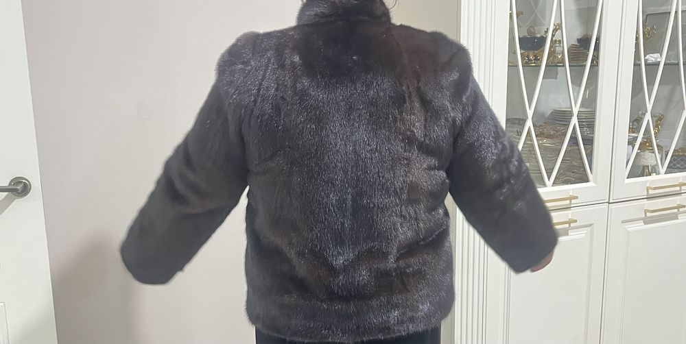 Продам шубу состояние идеальное