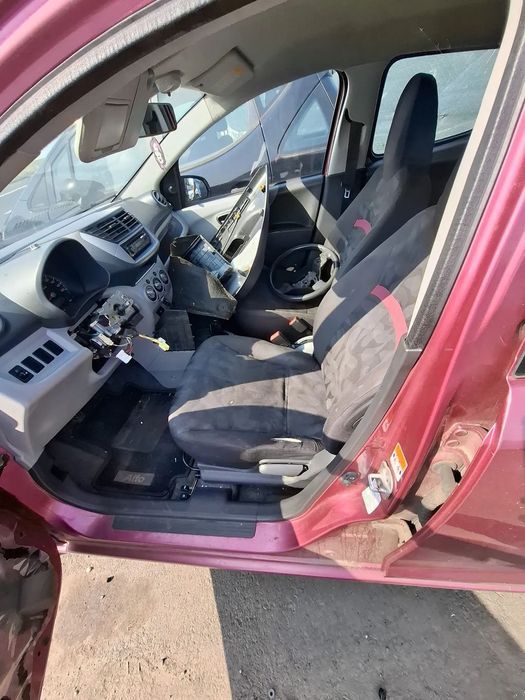 Dezmembrez Suzuki Alto