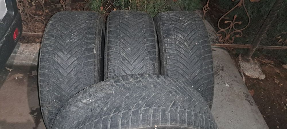 Балон, покрышка, шина   245/45Z/19R