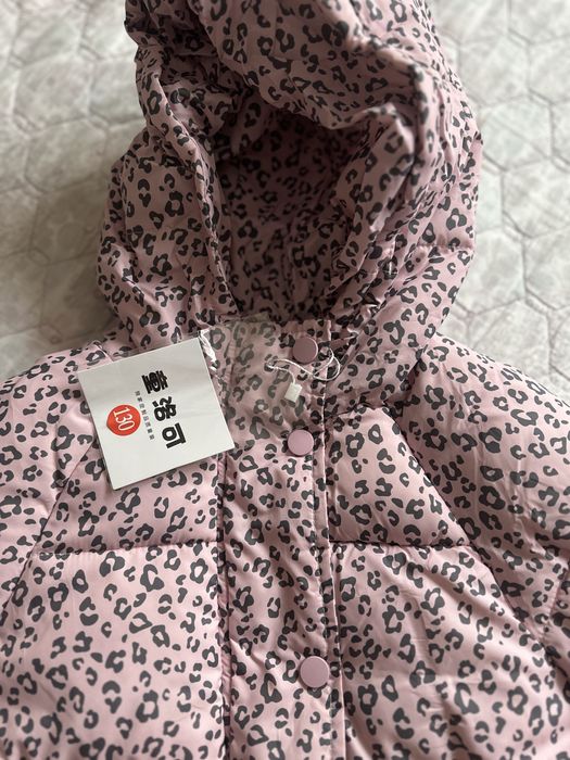 Теплая курточка на девочку