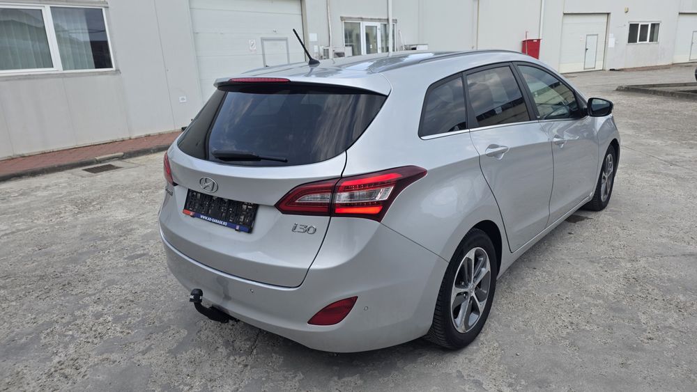 HYUNDAI i30 2016 — imagine 4