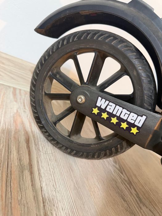 Trotineta electrica e-Twow booster
