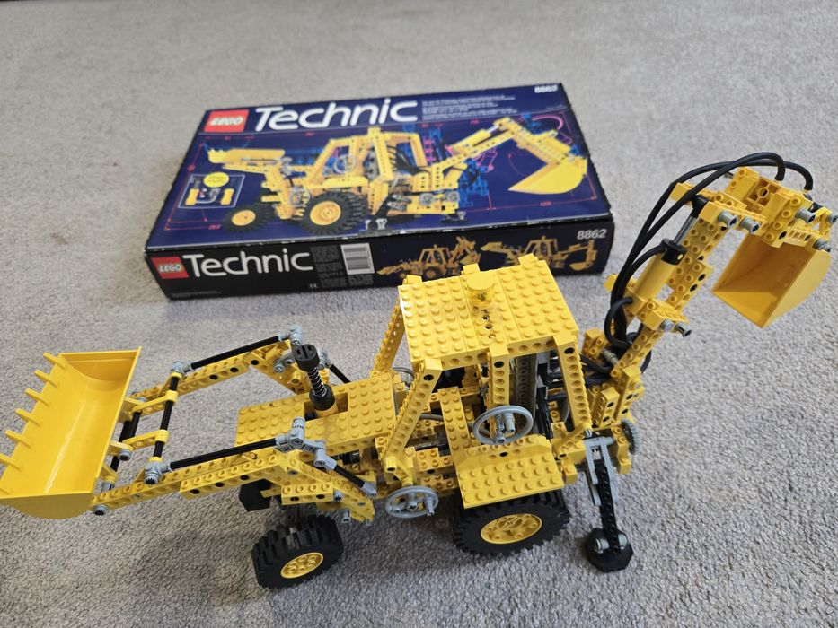 Vand Lego 8862 Technic din 1989  buldo-excavator