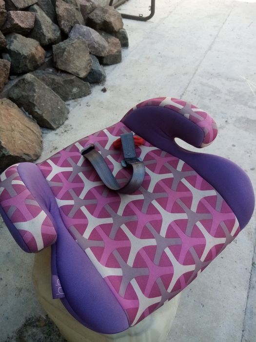 Детский бустер б/у