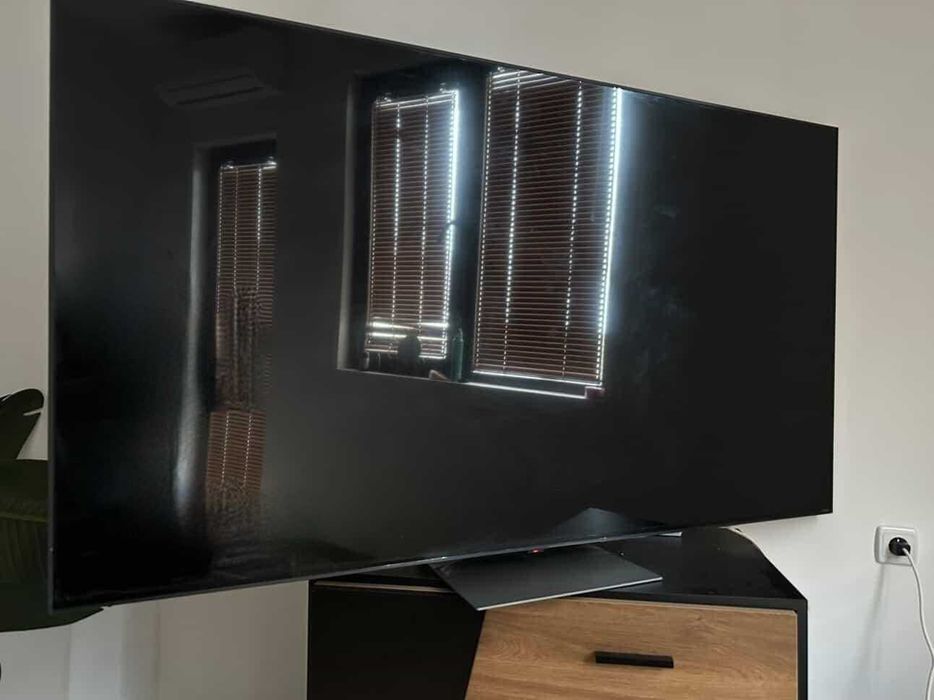LG QNET smart TV 65 inch