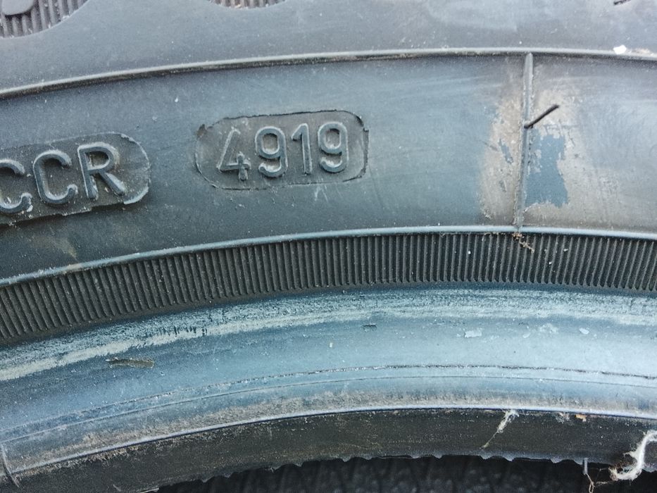 215 55 17. Goodyear. An 2019.