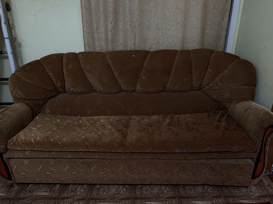 Диван бесплатно бу
