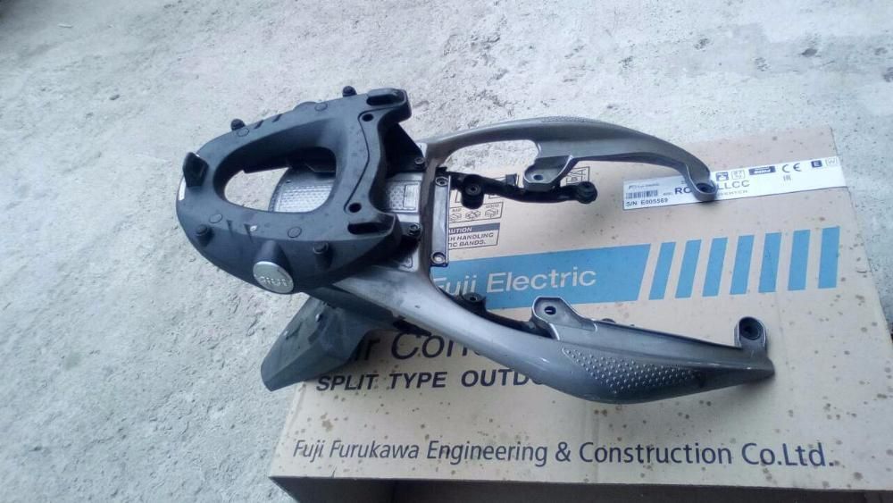 Мотоциклет Хонда ХЛ 700(Honda Xl 700V transalp )-На части