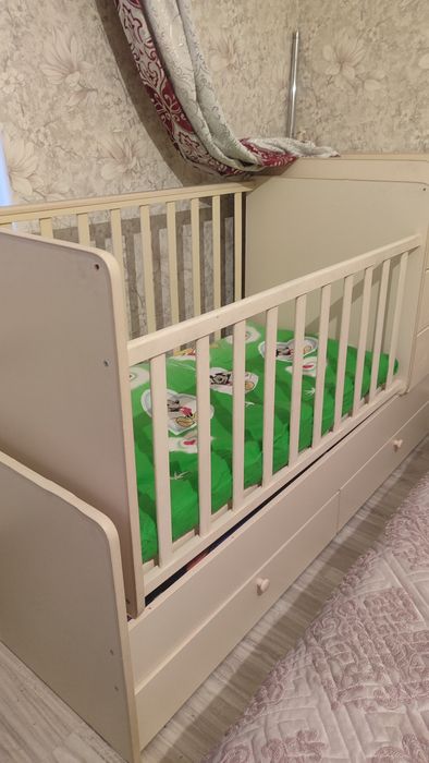 Трансформер кровать сатылады