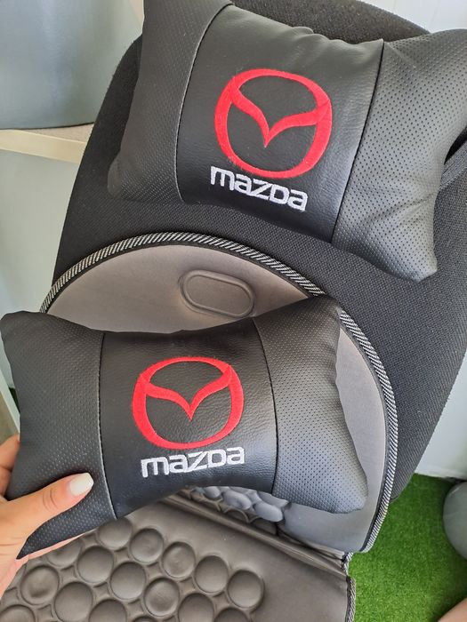 Авто Възглавнички