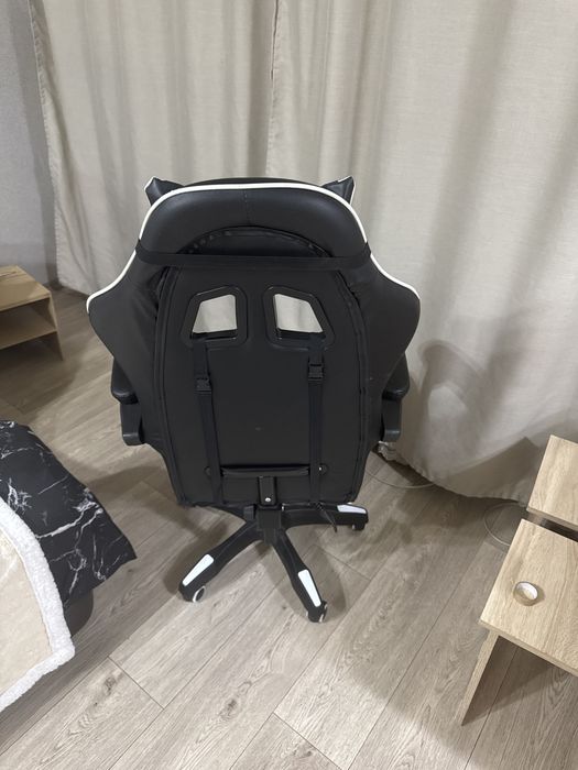 Геймерское кресло как новое