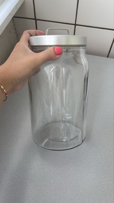 Стъклен буркан Ikea 1.7 л.