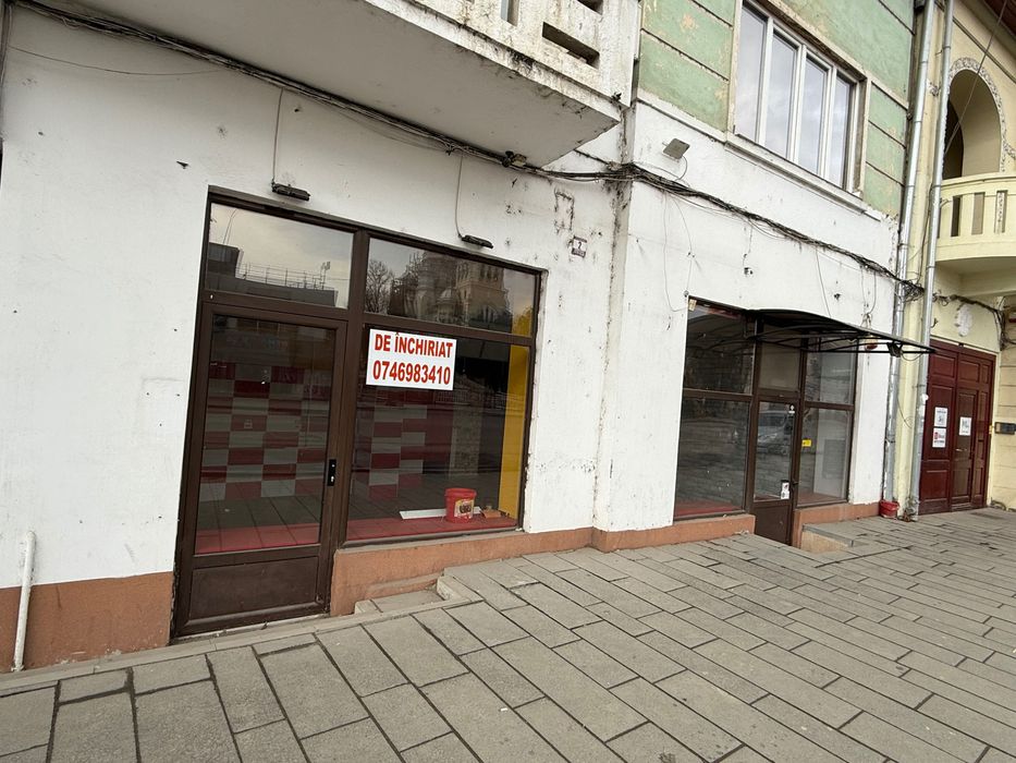 De închiriat spațiu comercial