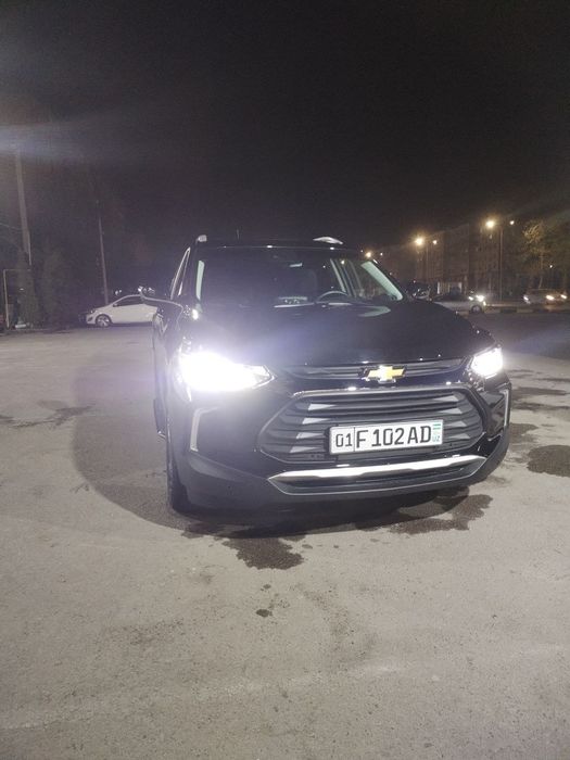 Продаётся. Трекер 2. Пример. 33 000 пробег.