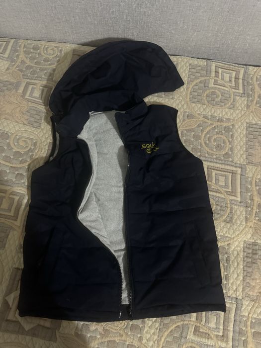 Желет безрукавка