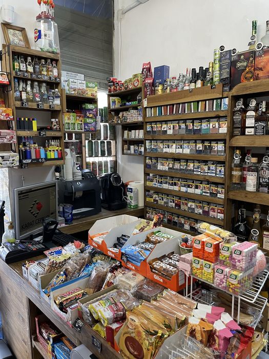 Дава се под наем Магазин в София, 7-ми 11-ти километър - 24 кв.м за 20400 € - Снимка #2