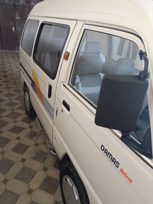 Damas                   .