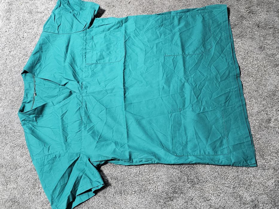 Bluza verde costum chirurgical