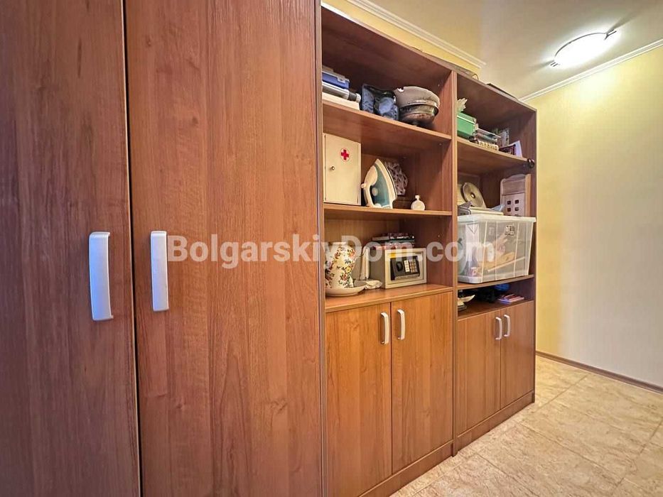 Продава се Двустаен апартамент в к.к. Слънчев бряг - 80 кв.м за 555 €/кв.м - Снимка #9